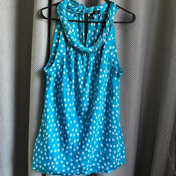 new directions Tops - New Directions XLP Polka Dot Twist Neck Sleeveless Blouse Turquoise